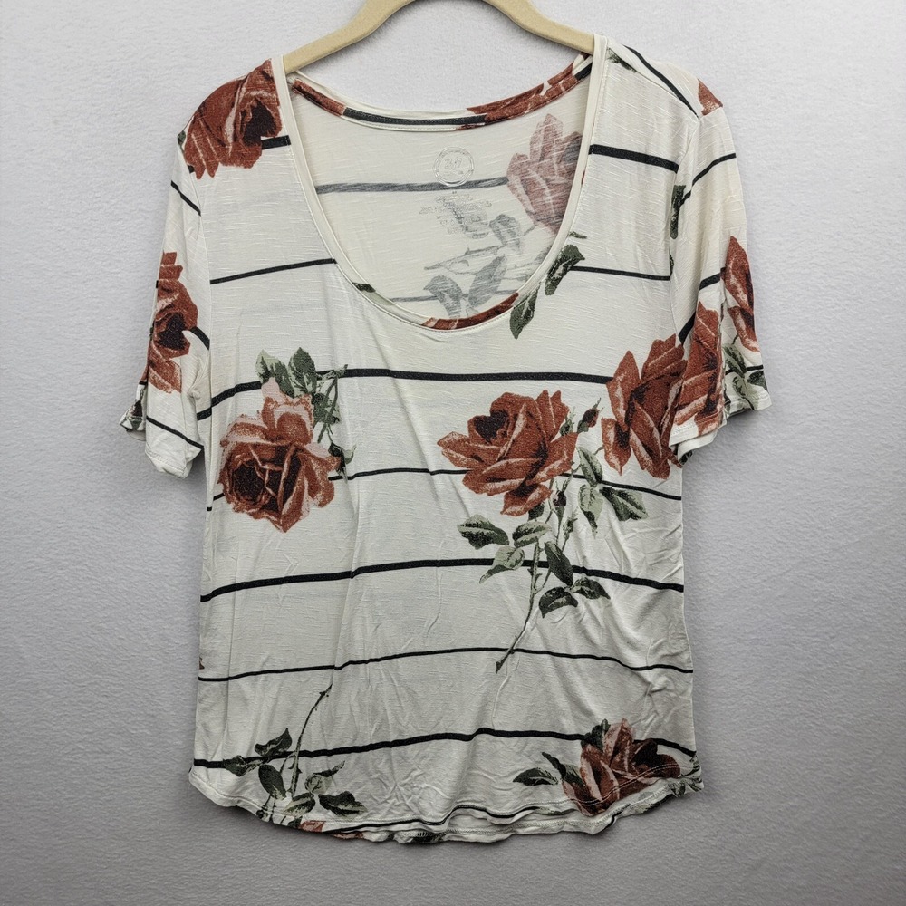 Maurices Women's Floral Scoop Neck Tee Ivory Stripe Floral Sz M